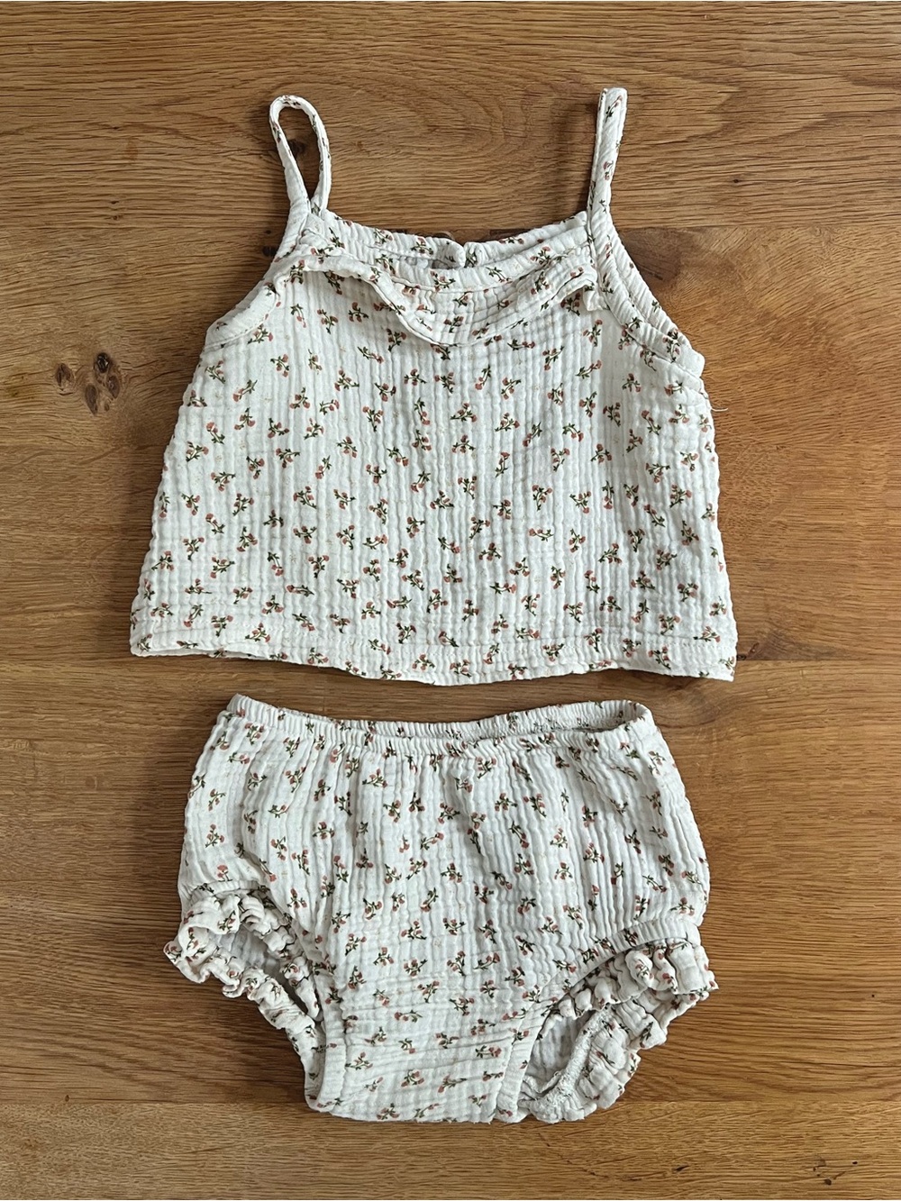 Colored Organics Baby Floral Cotton Tank & Bloomers Set in Cream 6-12 months 12M